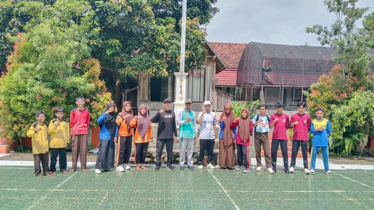 PERESMIAN WALL CLIMBING SMK